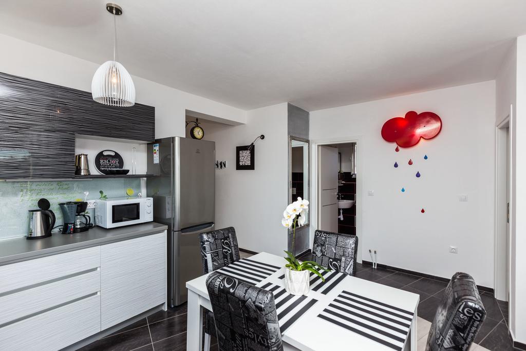 Apartments Bozana บาร์บินเย ห้อง รูปภาพ
